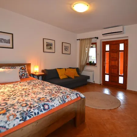 Apartments Greta Rovinj Exterior photo